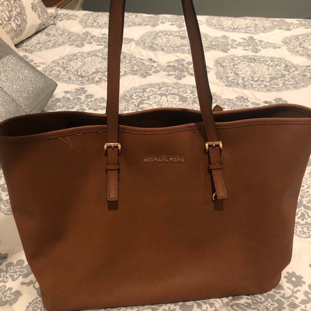 Camel colored Micheal Kors handbag